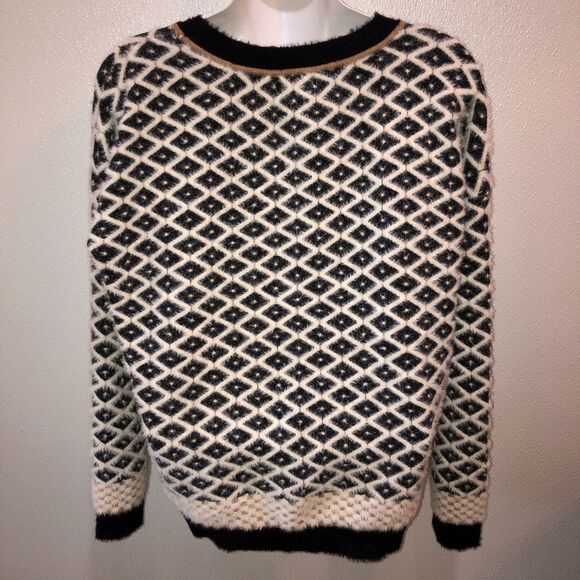 Cyrus Womens Large White Diamond Geometric Eyelash Fuzzy Pullover Sweater Size L - Picture 6 of 9
